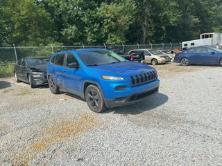 2017 Jeep Cherokee Altitude - Exterior Front Right Corner Image